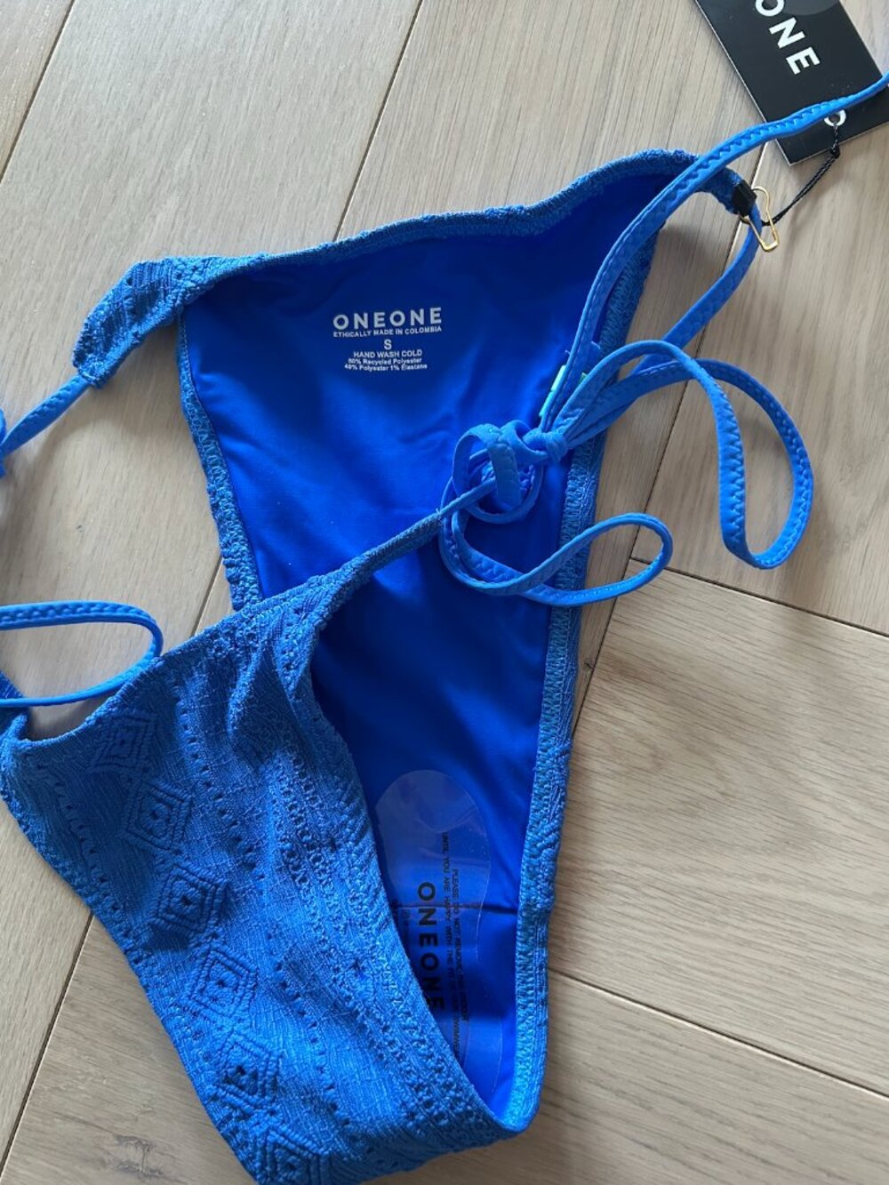 NWT OneOne Swim Set - Picture 7 of 7
